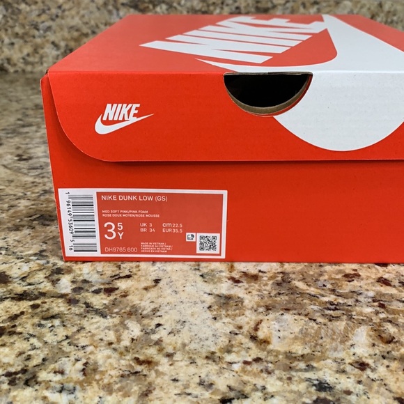 Nike Dunk Low pink. - Picture 4 of 4